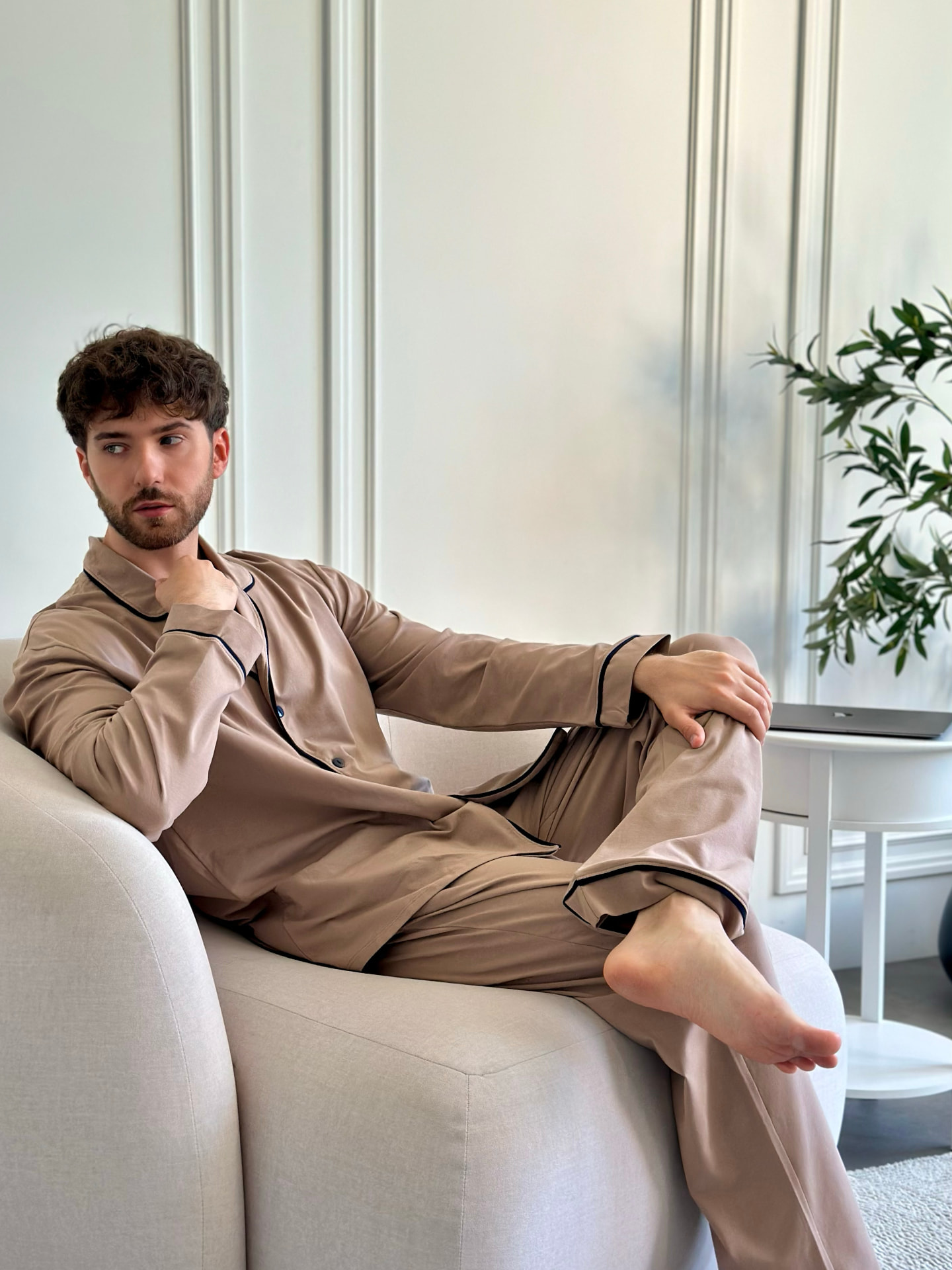 COSY lifestyle — relaxing in latte pajamas